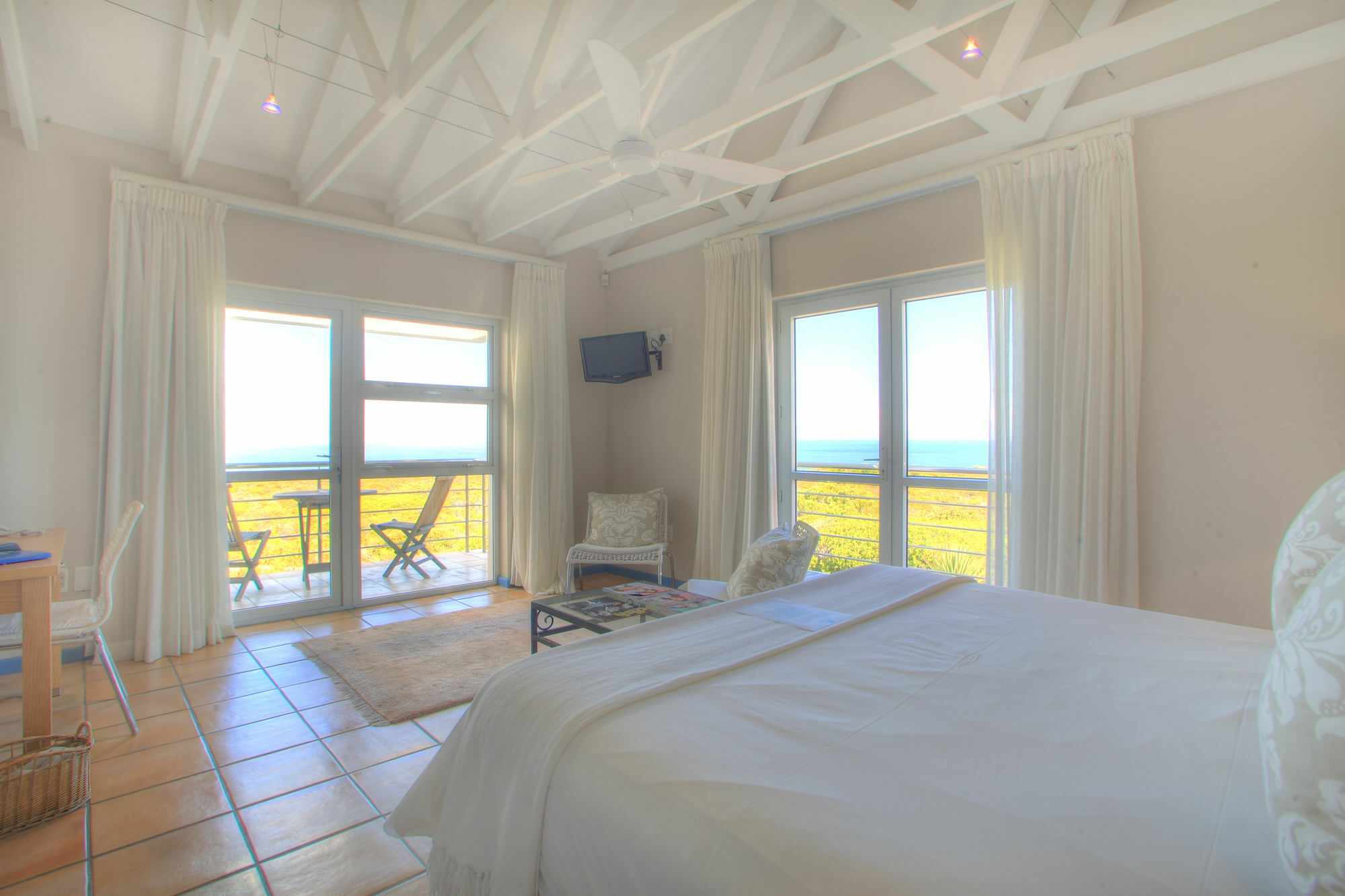 Abalone Guest Lodge Hermanus Eksteriør bilde